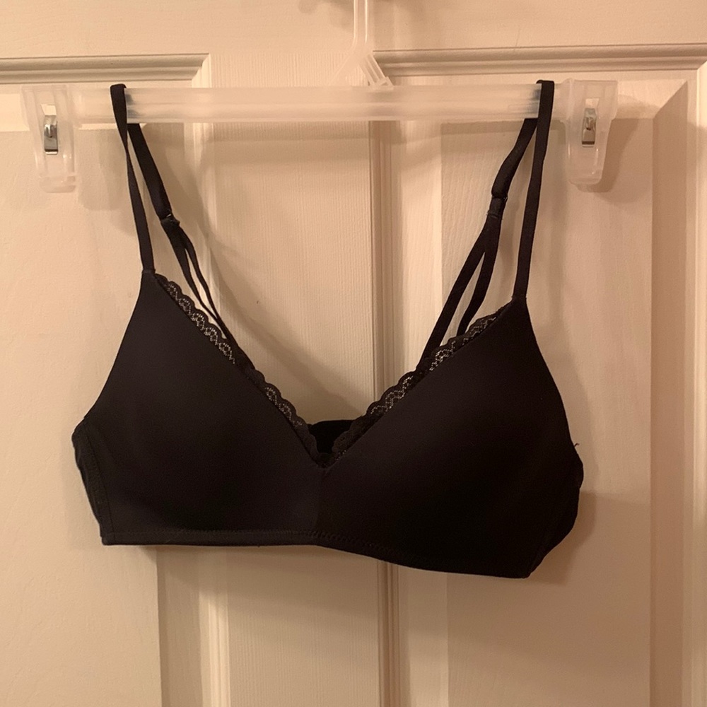Black 34B Cool & Classic T-shirt Bra with Lace